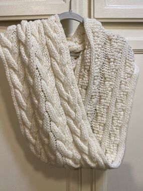 Cozy Cream Cable Knit Infinity Scarf
